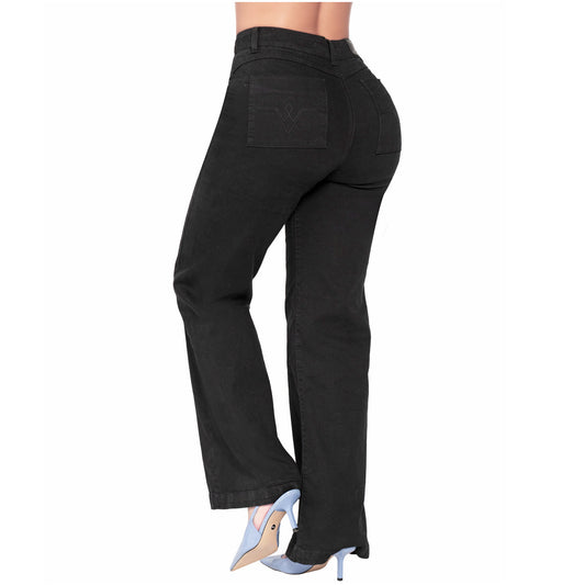 High-Waisted White Straight-Leg Jeans for Women – Classic Fit